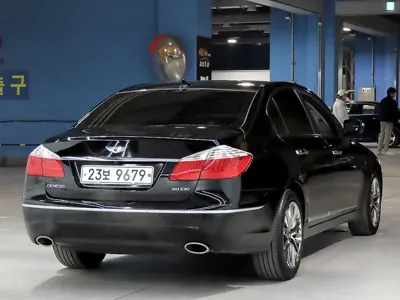 Hyundai Genesis