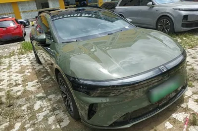 Zeekr 007GT 2025, 11399 км, за 28370 USD
