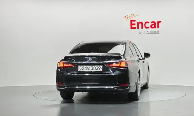 Lexus ES 2021, 27496 км, за 29444.15 USD