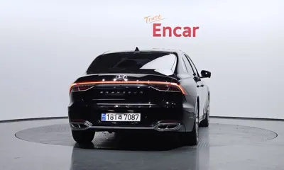 Hyundai Grandeur 2021, 79939 км, за 16525.66 USD