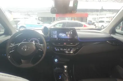 Toyota C-HR 2023, 21400 км, за 14380 USD - фото 17