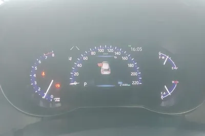 Toyota C-HR 2023, 21400 км, за 14380 USD - фото 19