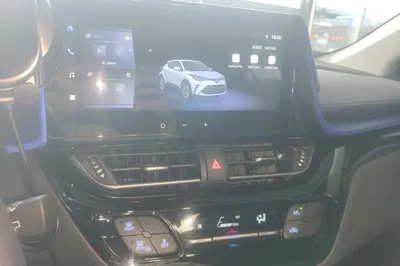 Toyota C-HR 2023, 21400 км, за 14380 USD - фото 20