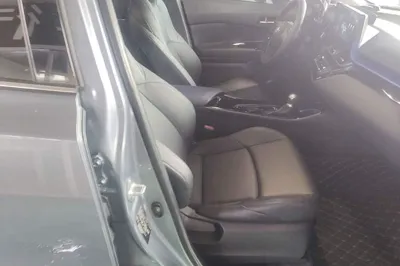 Toyota C-HR 2023, 21400 км, за 14380 USD - фото 24