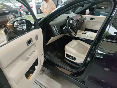 Li Auto Li L8 2023, 44000 км, за 31635.64 USD - фото 6