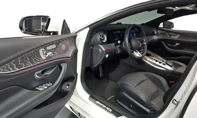 Mercedes-Benz AMG GT 2024, 35814 км, за 68956.61 USD - фото 10