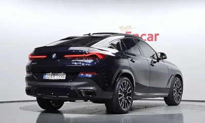 BMW X6 2025, 3610 км, за 79503.32 USD