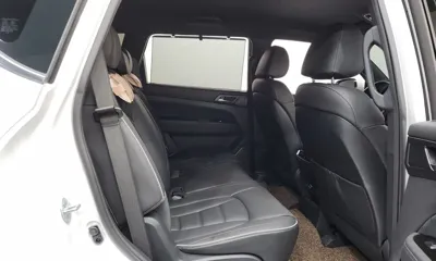 KG_Mobility_Ssangyong Rexton 2024, 12336 км, за 25534.99 USD - фото 11