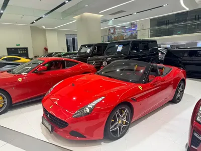 Ferrari California T · 2015 год