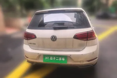 Volkswagen Golf 2020, 50900 км, за 10328 USD - фото 3