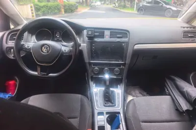 Volkswagen Golf 2020, 50900 км, за 10328 USD - фото 6