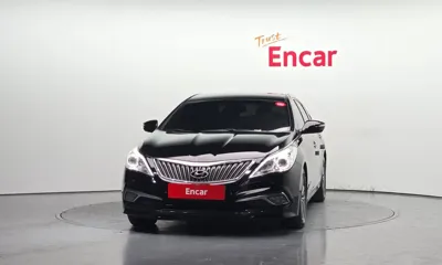 Hyundai Grandeur 2016, 126275 км, за 5420.42 USD