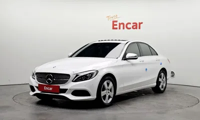 Mercedes-Benz C-Class · 2017 год