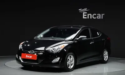Hyundai Avante · 2012 год