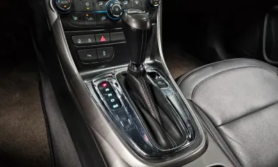 ChevroletGMDaewoo Malibu 2015, 152671 км, за 2732.24 USD - фото 9