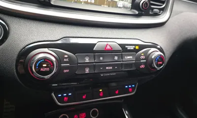 Kia Sorento 2017, 180441 км, за 6435.67 USD - фото 18