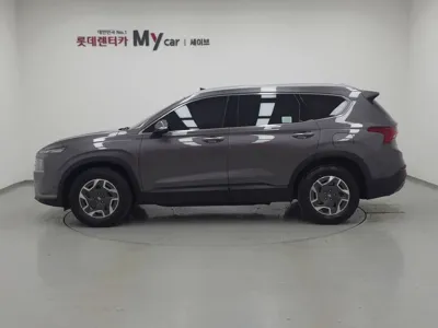 Hyundai Santafe 2023, 88343 км, за 14280.14 USD
