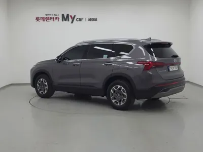 Hyundai Santafe 2023, 88343 км, за 14280.14 USD