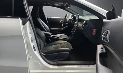 Mercedes-Benz CLA-Class 2018, 98171 км, за 9321.26 USD - фото 10
