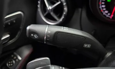 Mercedes-Benz CLA-Class 2018, 98171 км, за 9321.26 USD - фото 17