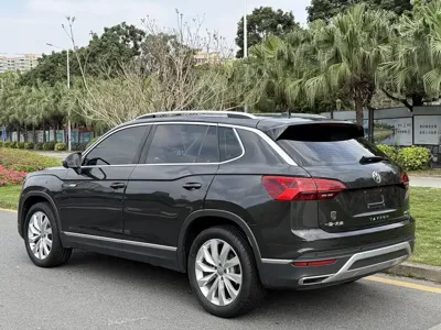 Volkswagen Tayron 2021, 45000 км, за 15112.83 USD