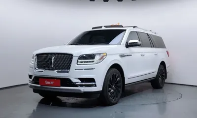 Lincoln Navigator · 2020 год