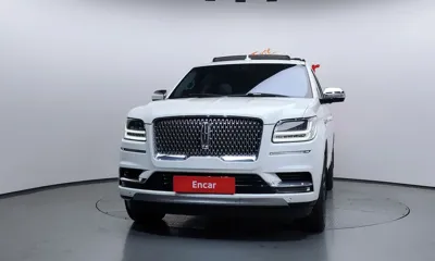 Lincoln Navigator 2020, 105648 км, за 32119.18 USD
