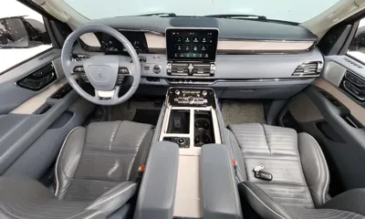 Lincoln Navigator 2020, 105648 км, за 32119.18 USD - фото 7