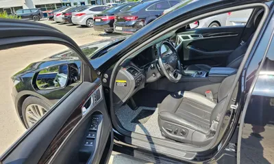 Hyundai Genesis 2016, 117033 км, за 8407.77 USD - фото 10