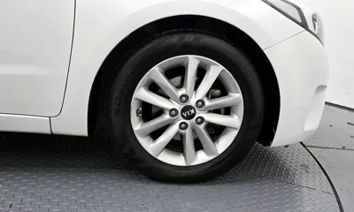 Kia K3 2016, 120753 км, за 3898.25 USD