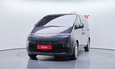 Hyundai Staria 2023, 50079 км, за 18301.95 USD