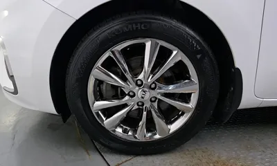 Kia Canival 2019, 163462 км, за 10181.29 USD