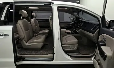 Kia Canival 2019, 163462 км, за 10181.29 USD - фото 11