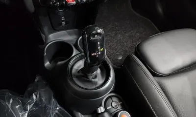 MINI Cooper 2022, 42373 км, за 17112.65 USD - фото 9