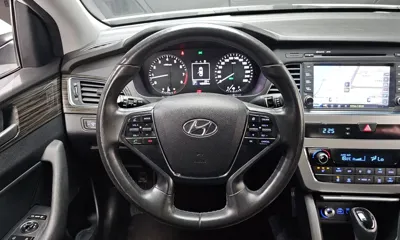 Hyundai Sonata 2015, 103258 км, за 5973.48 USD - фото 13