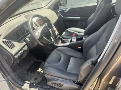 Volvo XC60 2017, 110000 км, за 8381.36 USD - фото 7