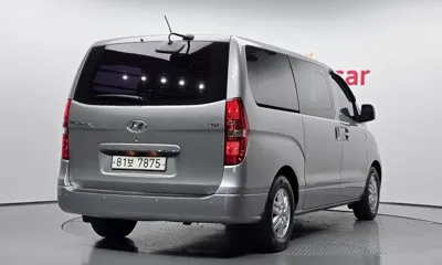 Hyundai Starex 2017, 154176 км, за 5717.88 USD