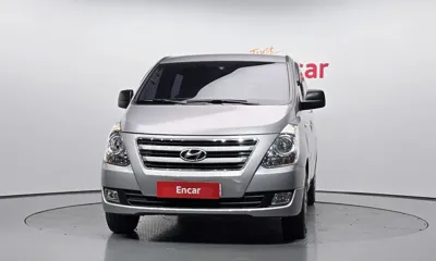 Hyundai Starex 2017, 154176 км, за 5717.88 USD