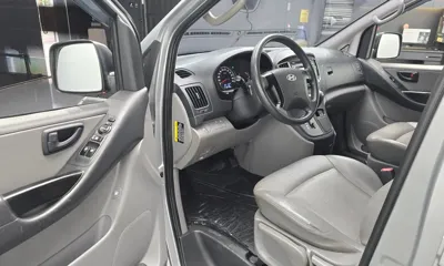 Hyundai Starex 2017, 154176 км, за 5717.88 USD - фото 11