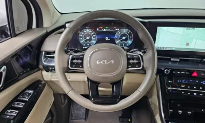 Kia Canival 2023, 45905 км, за 28807.92 USD - фото 13