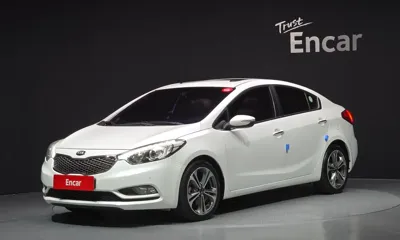 Kia K3 · 2013 год