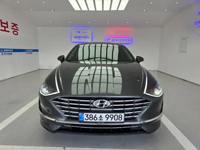Hyundai Sonata 2020, 58215 км, за 13749.35 USD