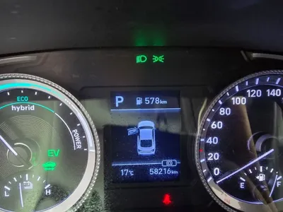 Hyundai Sonata 2020, 58215 км, за 13749.35 USD - фото 8