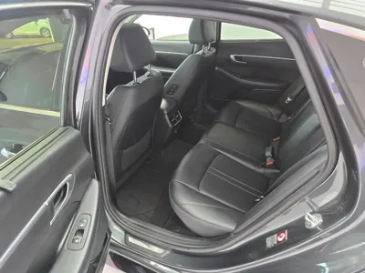 Hyundai Sonata 2020, 58215 км, за 13749.35 USD - фото 10