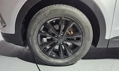 Hyundai Santafe 2016, 220721 км, за 4923.2 USD