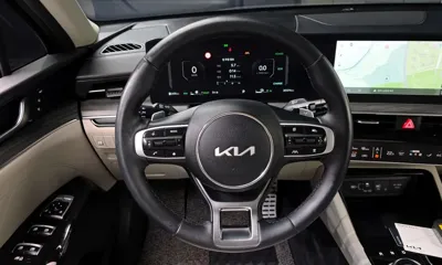 Kia K5 2025, 30374 км, за 22794.84 USD - фото 16