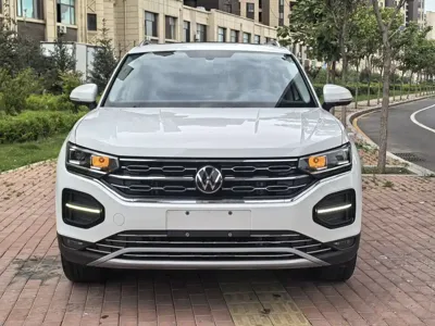 Volkswagen Tayron 2022, 43000 км, за 19743.41 USD