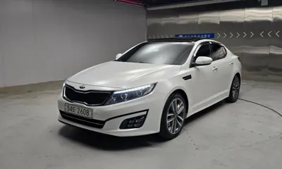 Kia K5 · 2014 год