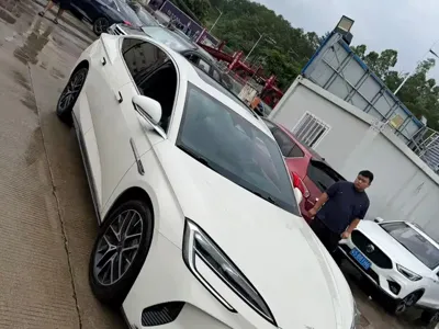 BYD Seal 2024, 40000 км, за 11168.56 USD