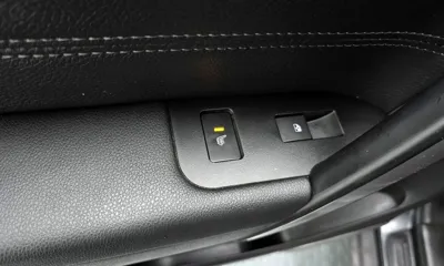 ChevroletGMDaewoo Captiva 2016, 84959 км, за 4791.91 USD - фото 17
